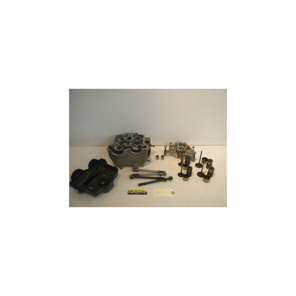 Culasse SUZUKI 250 RMz 2012 Culasse SUZUKI 250 RMz 2012
