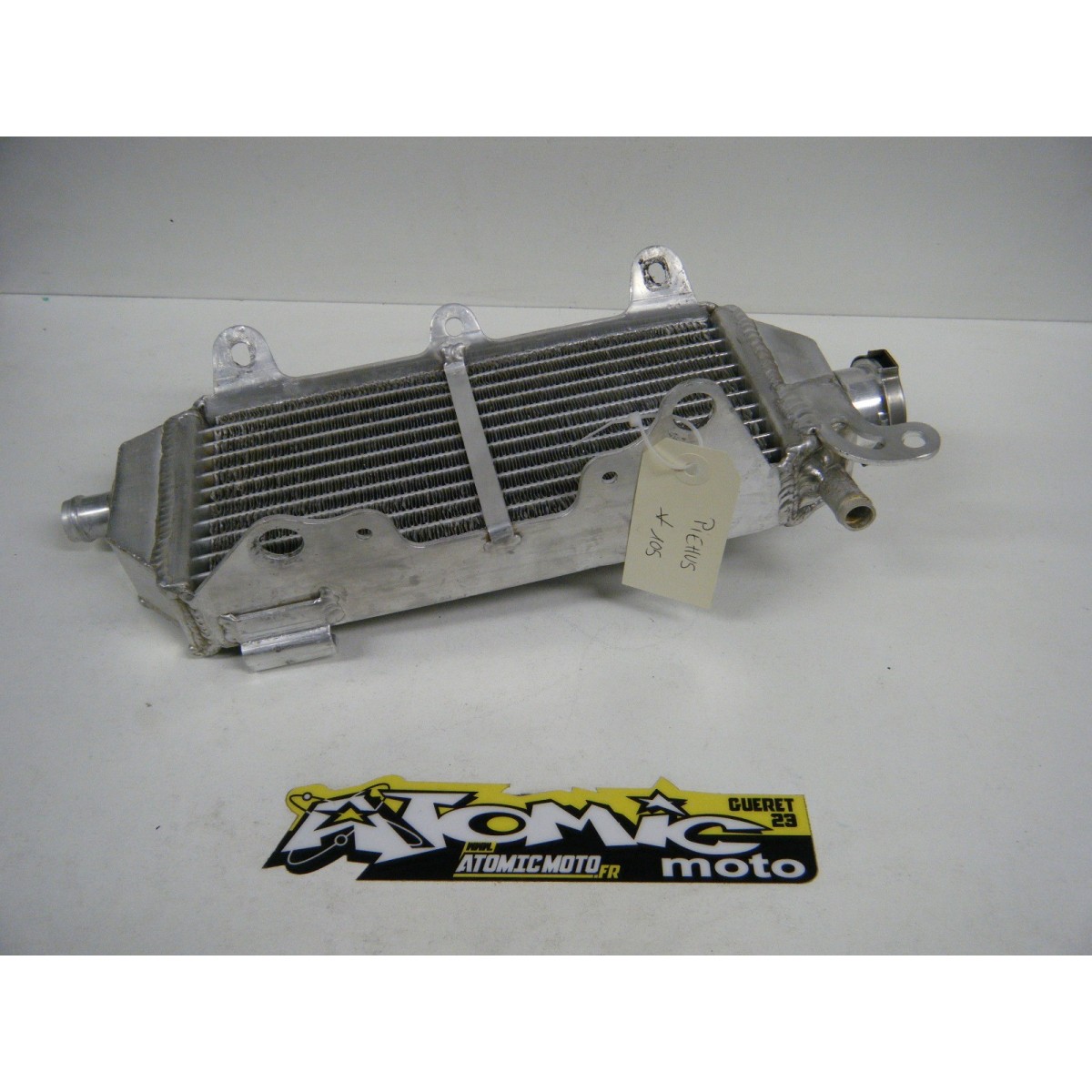 RADIATEUR DROIT YAMAHA 250 WRF 18  HUSQVARNA 125 WR 2000 HUSQVARNA 125 WR 2000