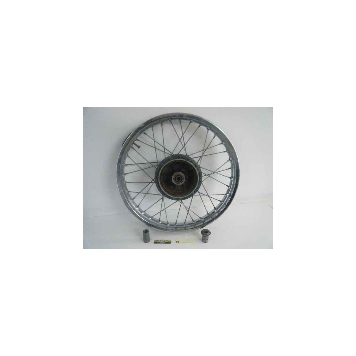 Roue arrière YAMAHA 125 Dtlc 1997 Roue arrière YAMAHA 125 Dtlc 1997
