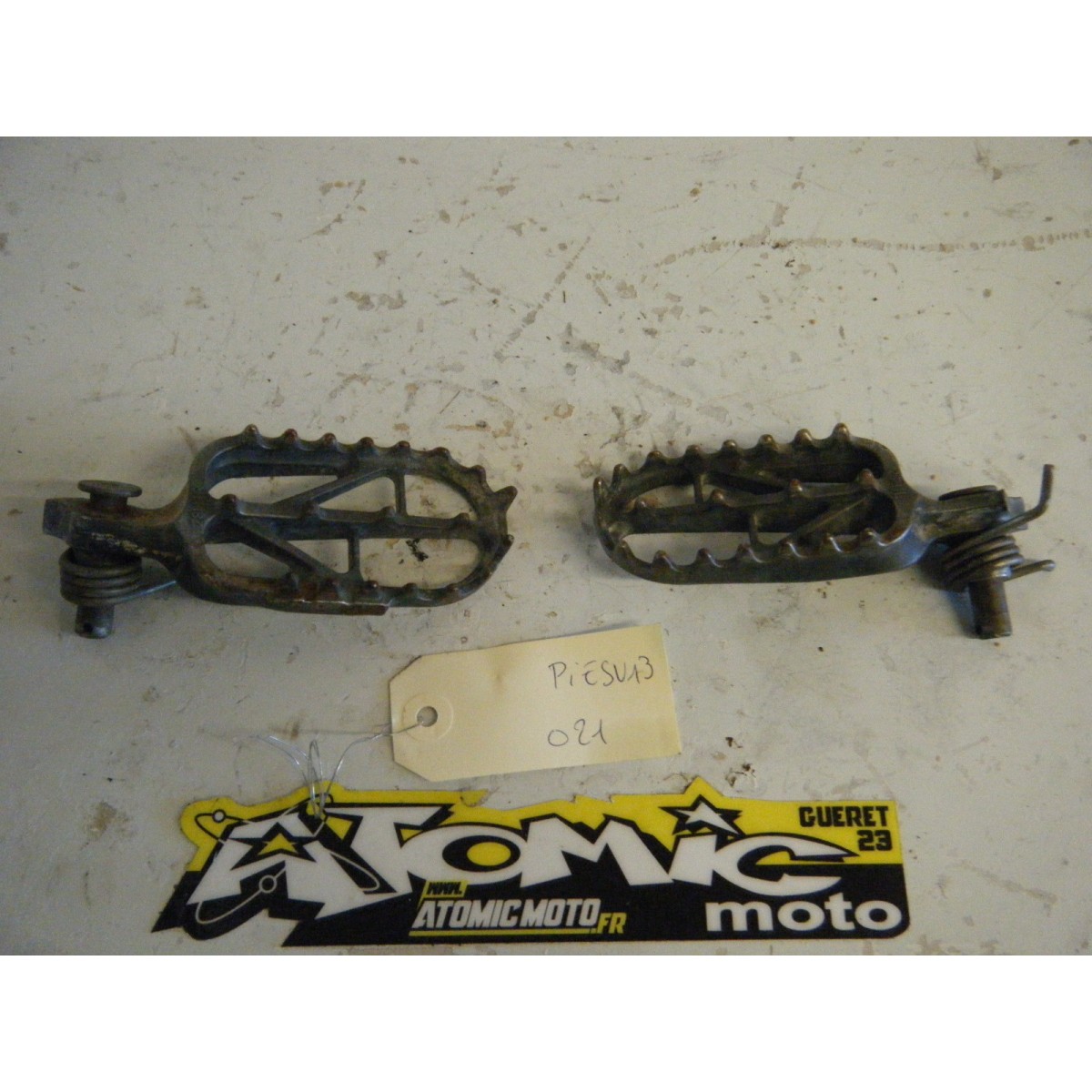 Repose pieds SUZUKI 250 RM-Z 2011