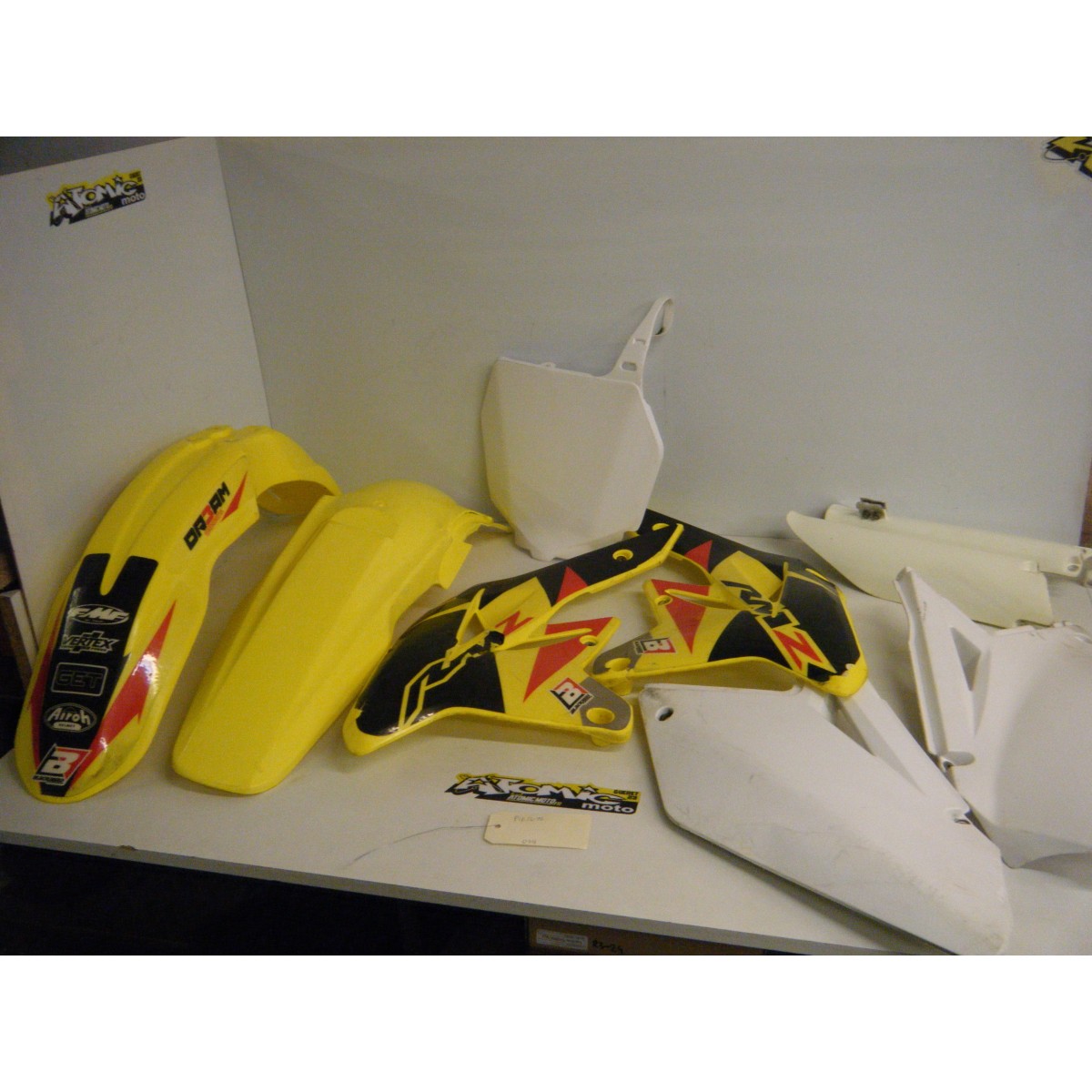 Kit plastiques SUZUKI 250 RMZ 2009