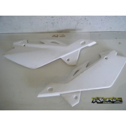 Lot plastiques HUSQVARNA 05