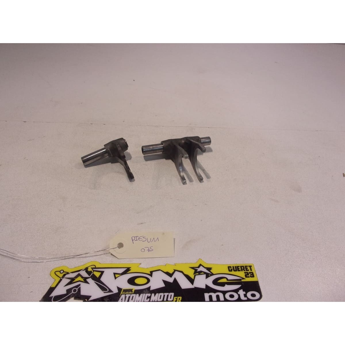 Axe et fourchette de boite SUZUKI 250 RMX 1993