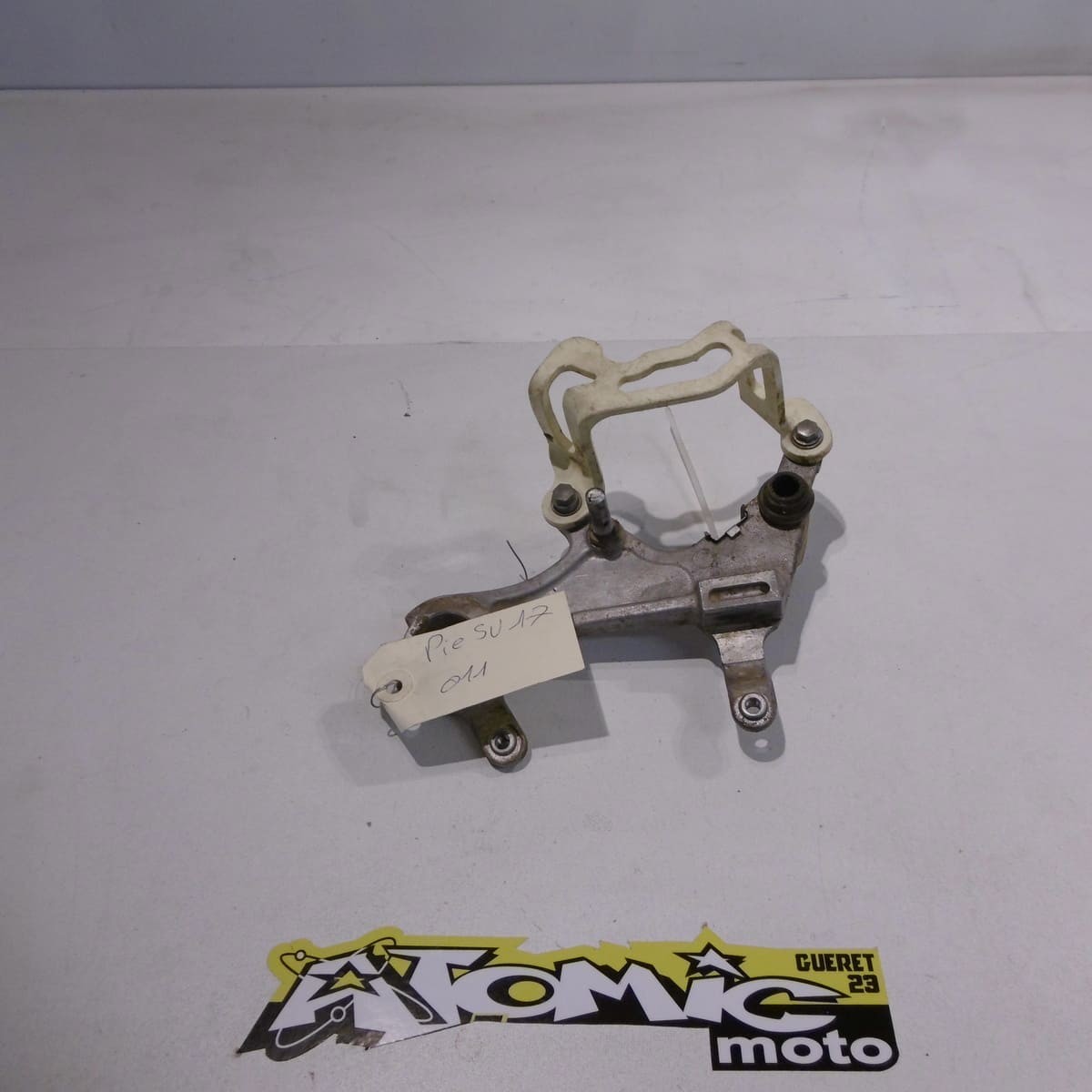 Platine étrier de frein arrière SUZUKI 250 RM-Z 2012