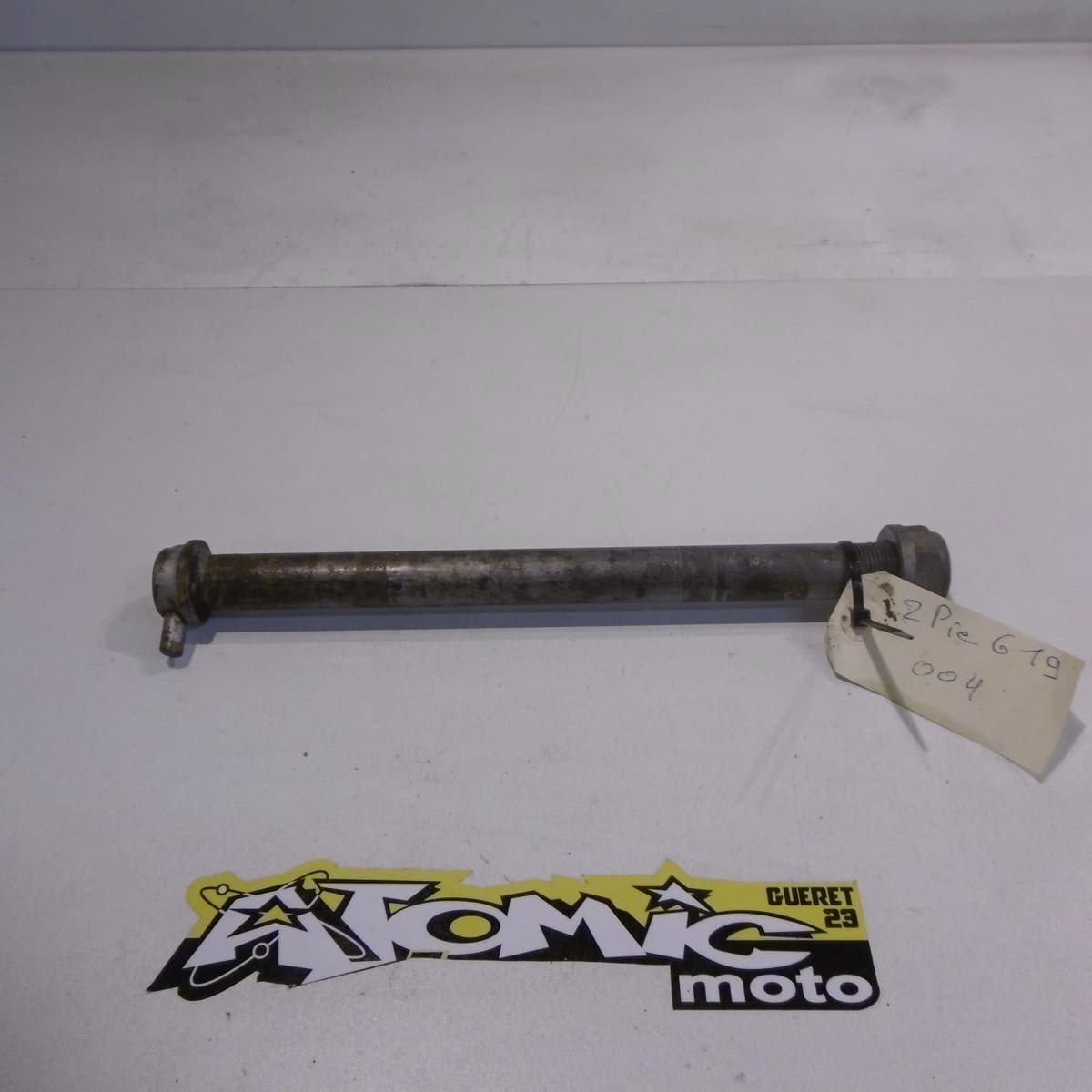 Axe de roue arrière GASGAS 300 EC 2011