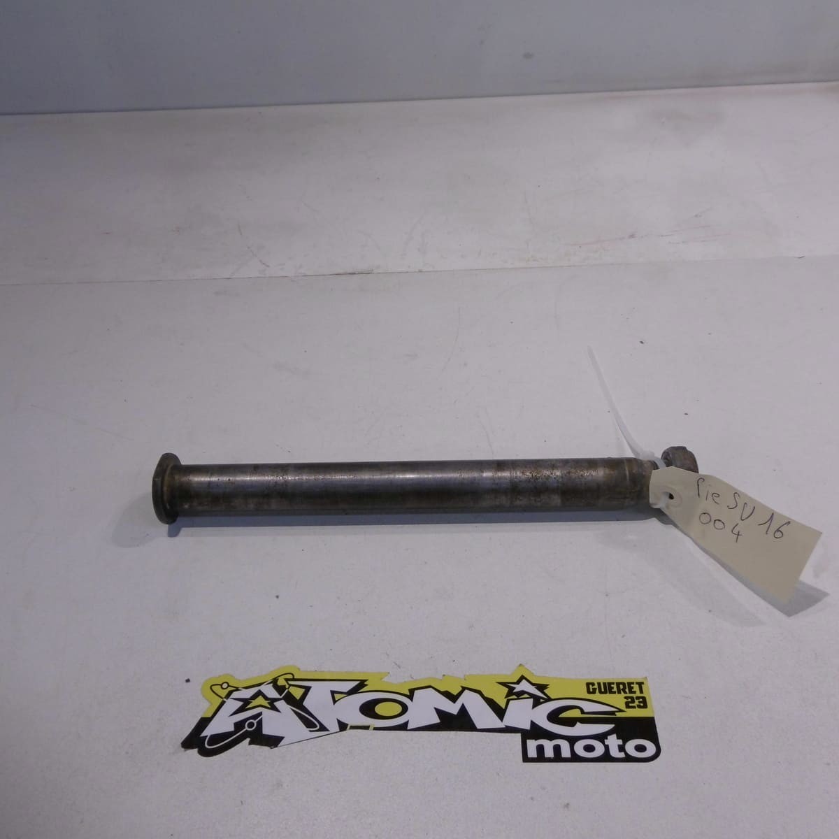 Axe de roue arrière SUZUKI 450 RMZ 2013