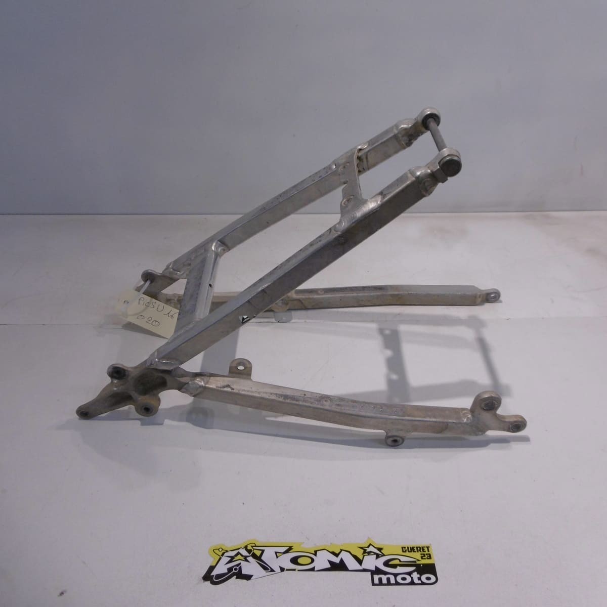 Boucle arrière de cadre SUZUKI 450 RMZ 2013