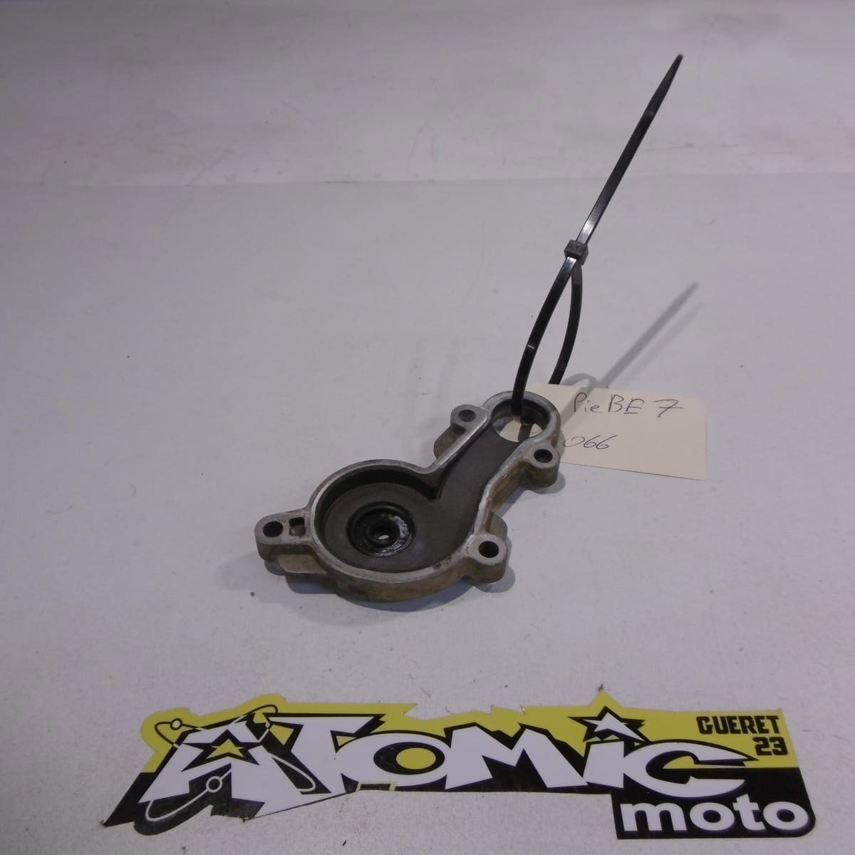 Carter de pompe à eau  BETA 250 RR 2016