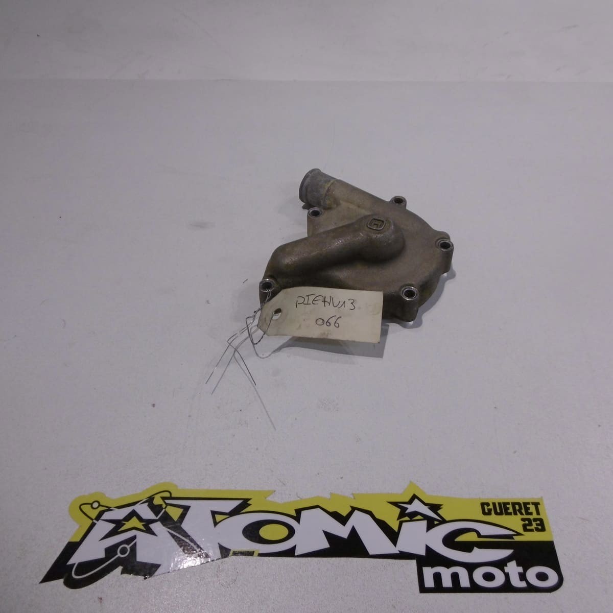 Carter de pompe à eau  HUSQVARNA 310 TE 4T 2010