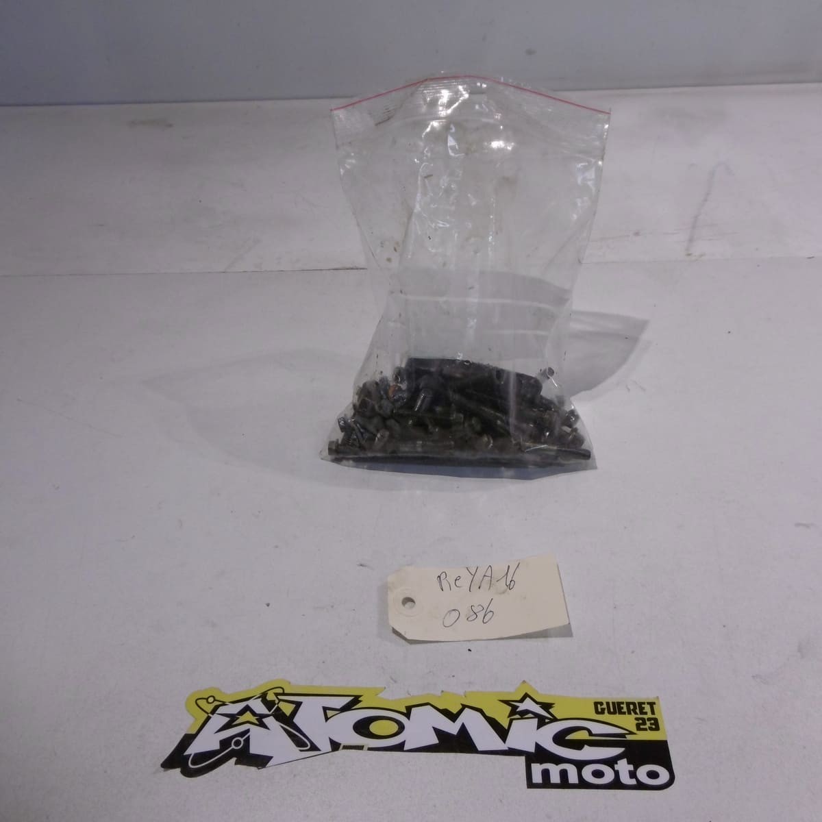 Lot visserie moteur YAMAHA 400 WRF 1999