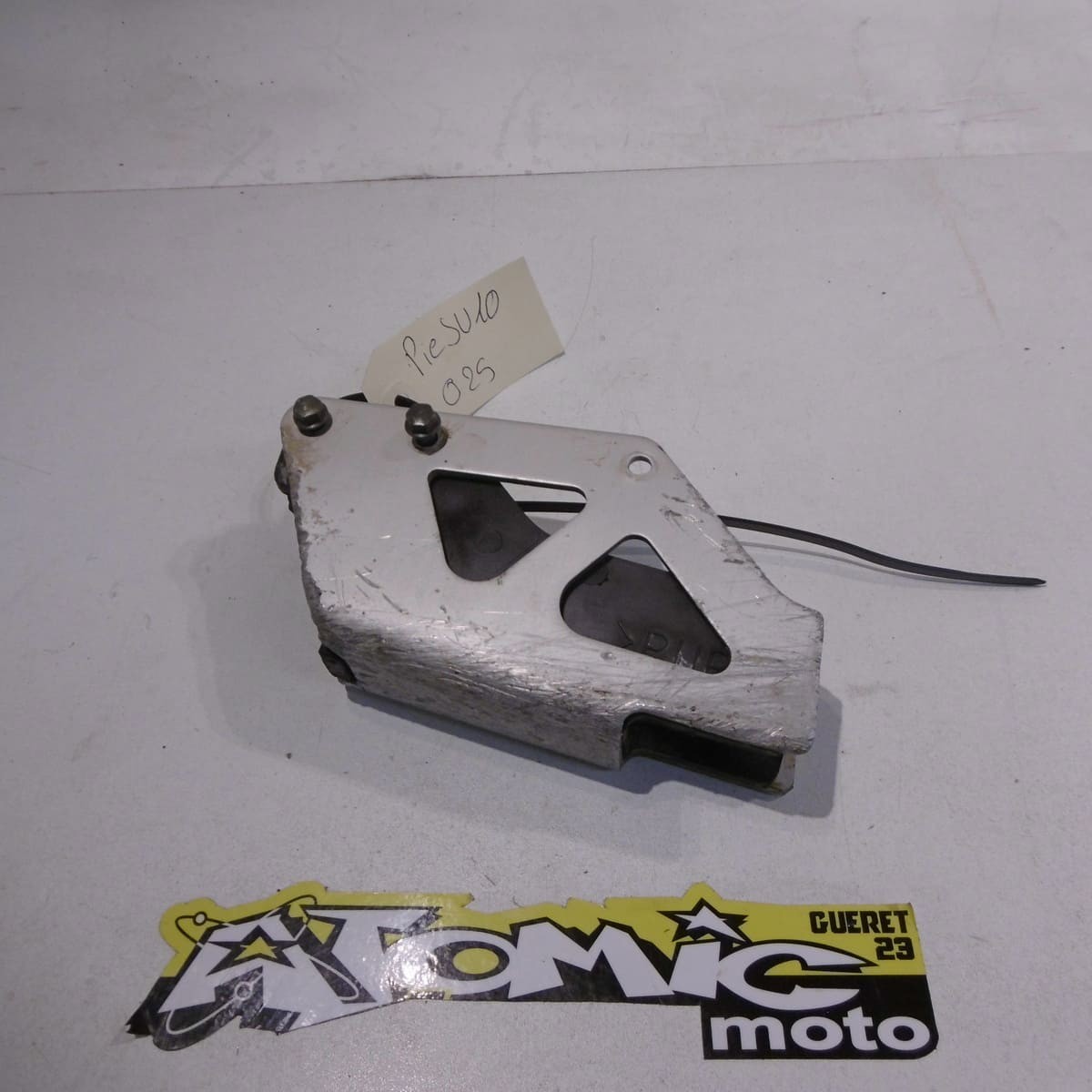 Guide chaine  SUZUKI 400 DR-Z 2002