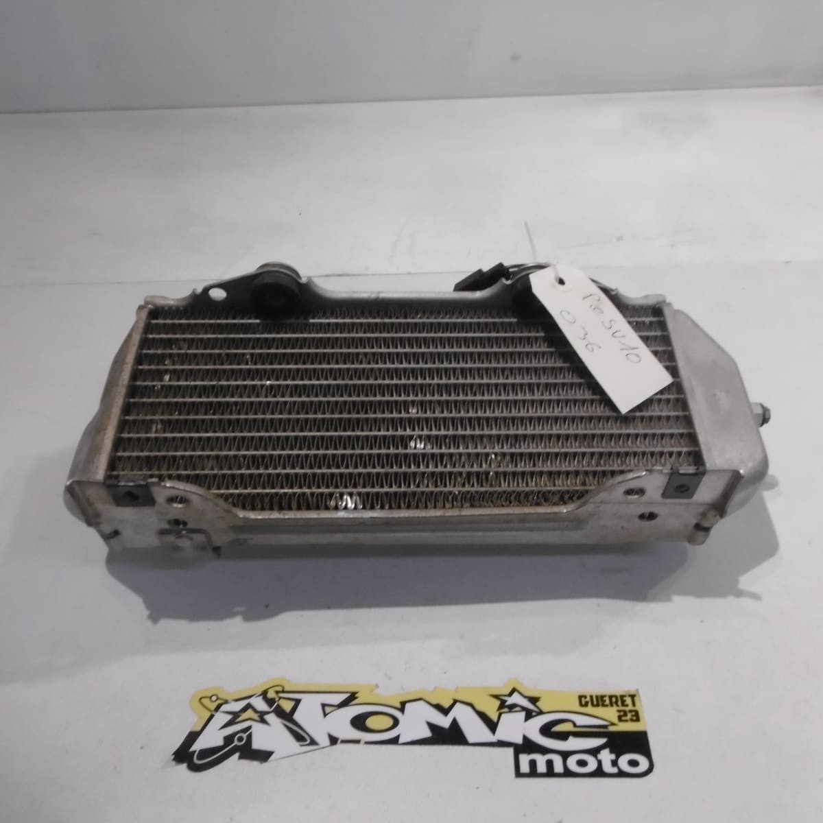 Radiateur gauche SUZUKI 400 DR-Z 2002