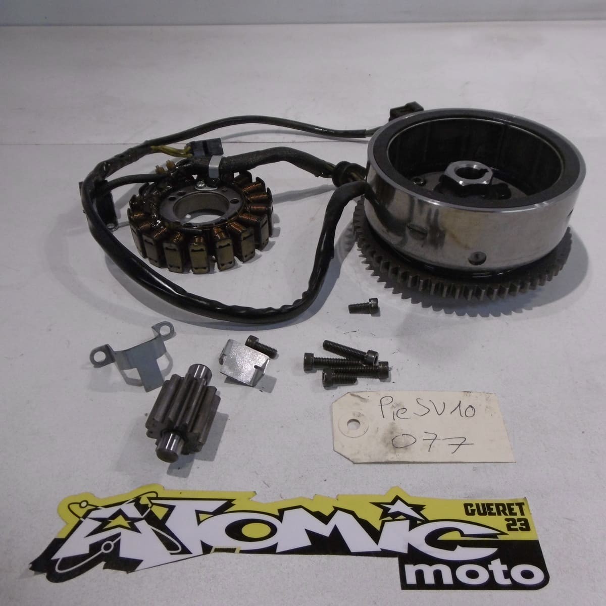 Rotor et stator d'allumage  SUZUKI 400 DR-Z 2002