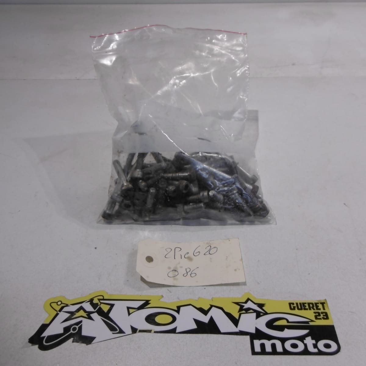 Lot visserie moteur GASGAS 250 EC 2003