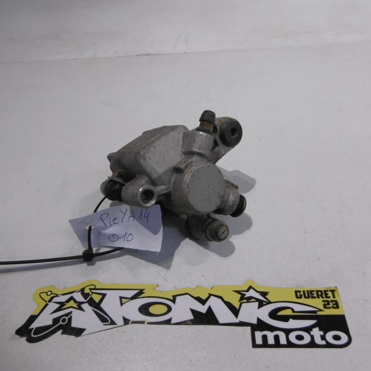 Etrier de frein arrière YAMAHA 426 YZ-F 2002