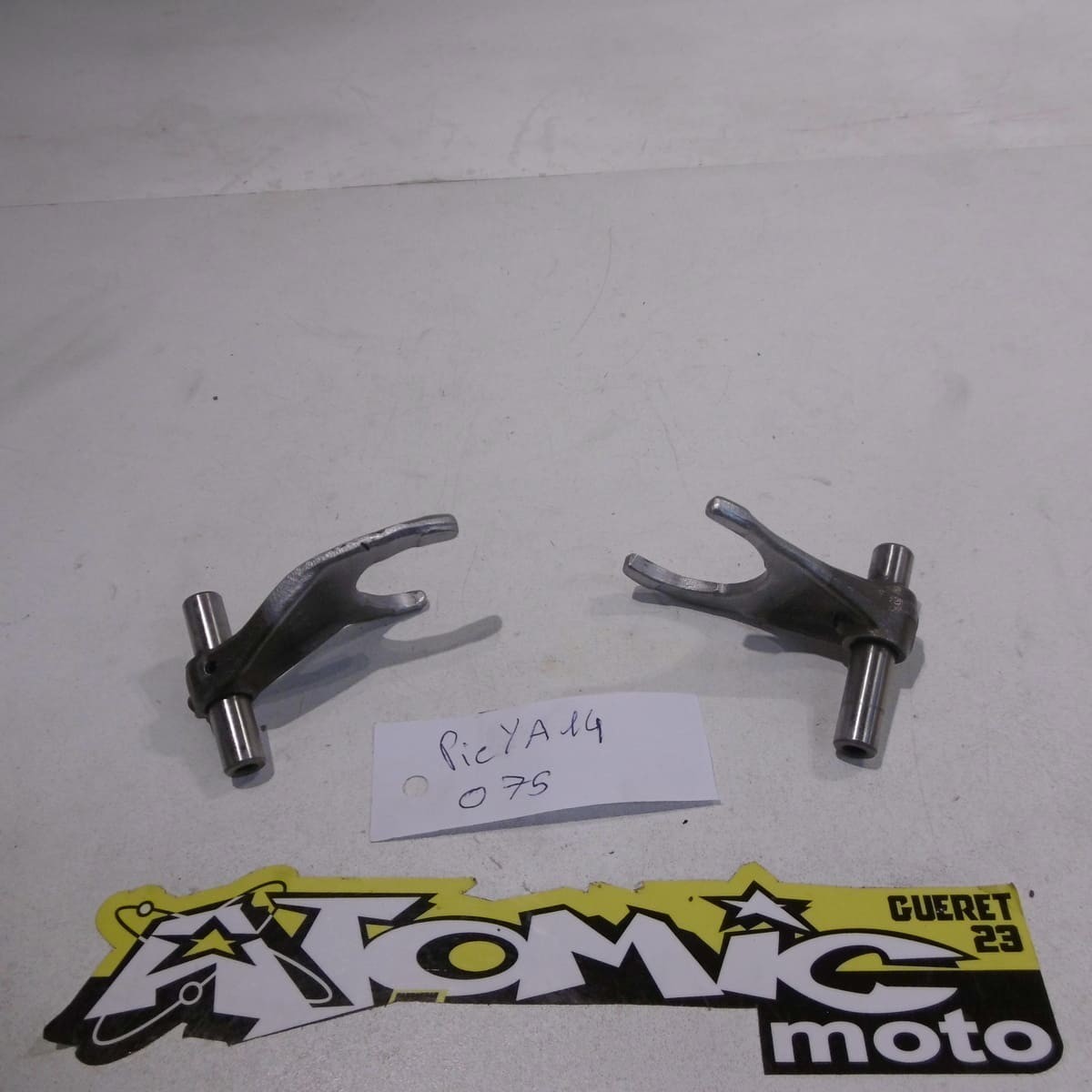 Axe et fourchette de boite  YAMAHA 426 YZ-F 2002