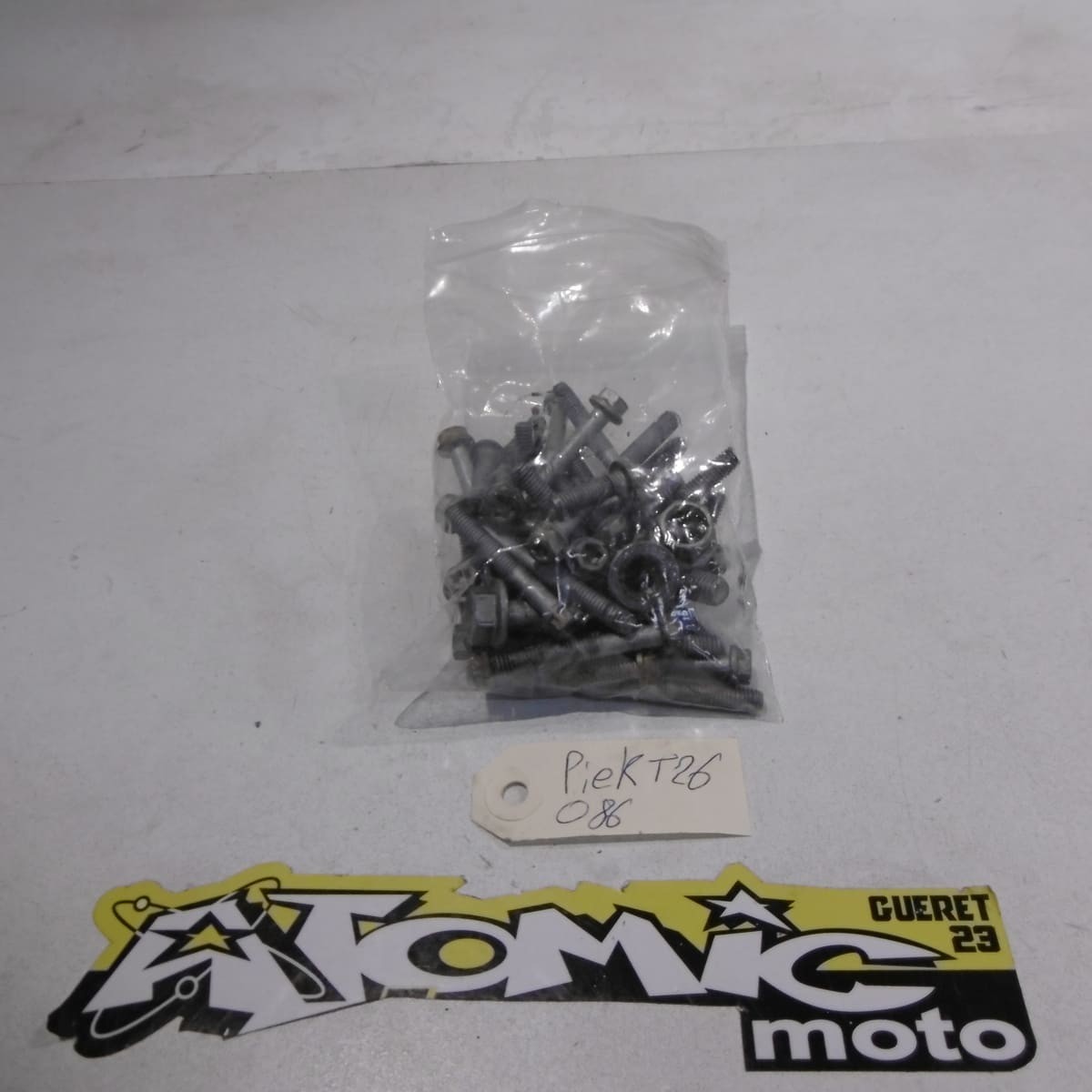 Lot de visserie moteur KTM 300 EXC 2010