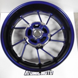 Jante arrière bleue à...