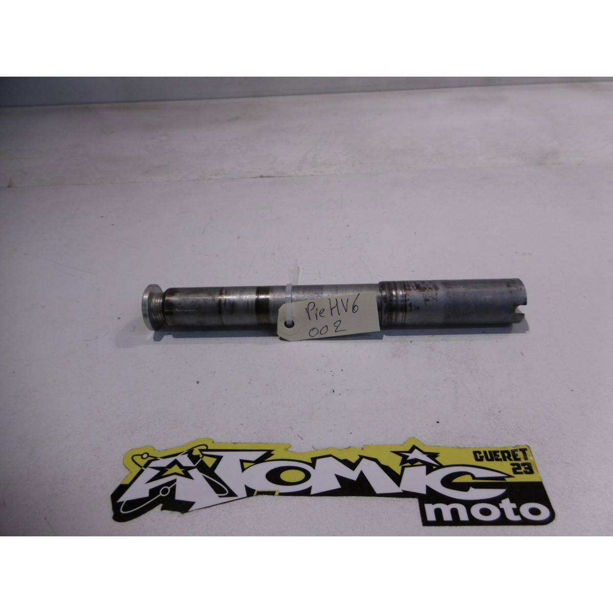 Axe de roue avant HUSQVARNA 250 TE 2004