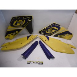 Lot plastiques HUSQVARNA 250 TE 2004