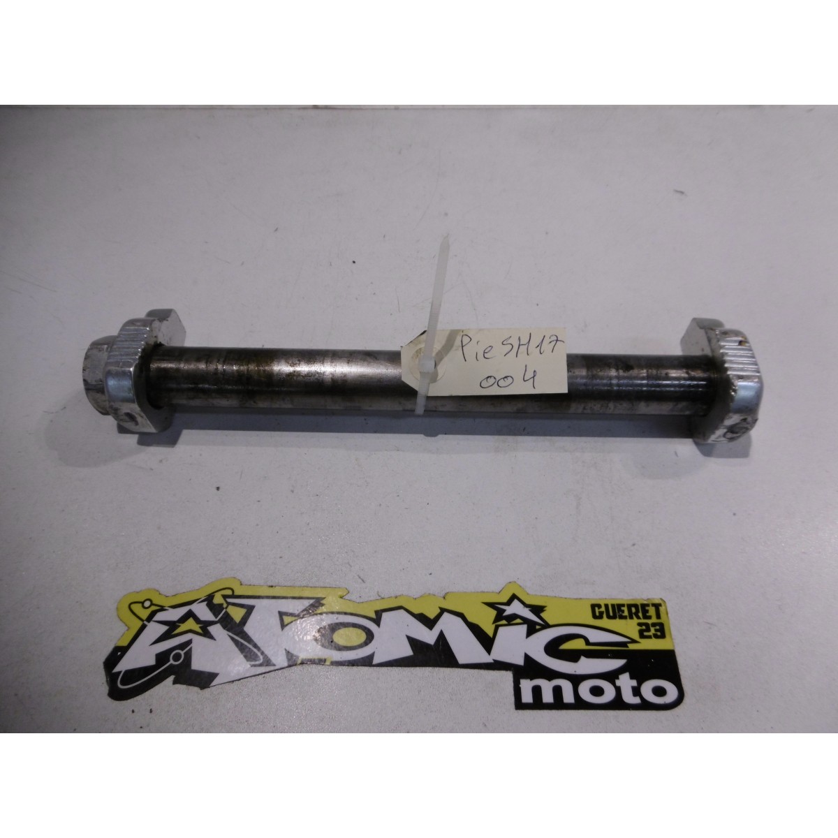 Axe de roue arrière SHERCO 450 I 2008