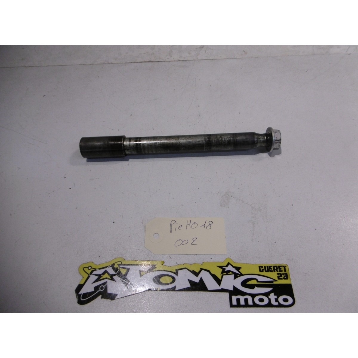 Axe de roue avant HONDA 450 CRF 2004