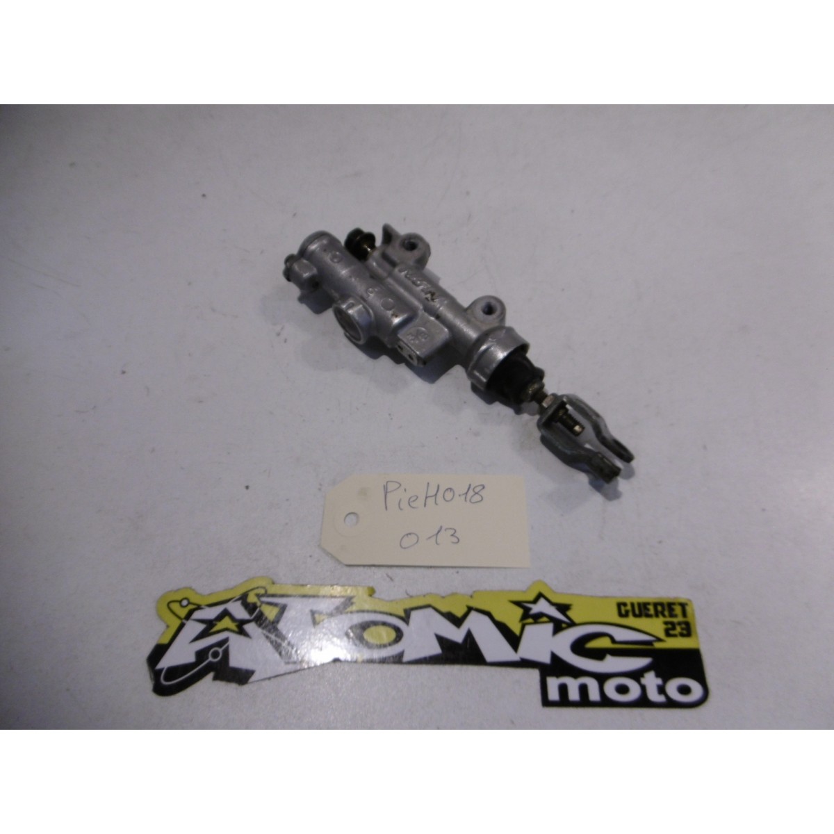 Maitre cylindre de frein arrière HONDA 450 CRF 2004