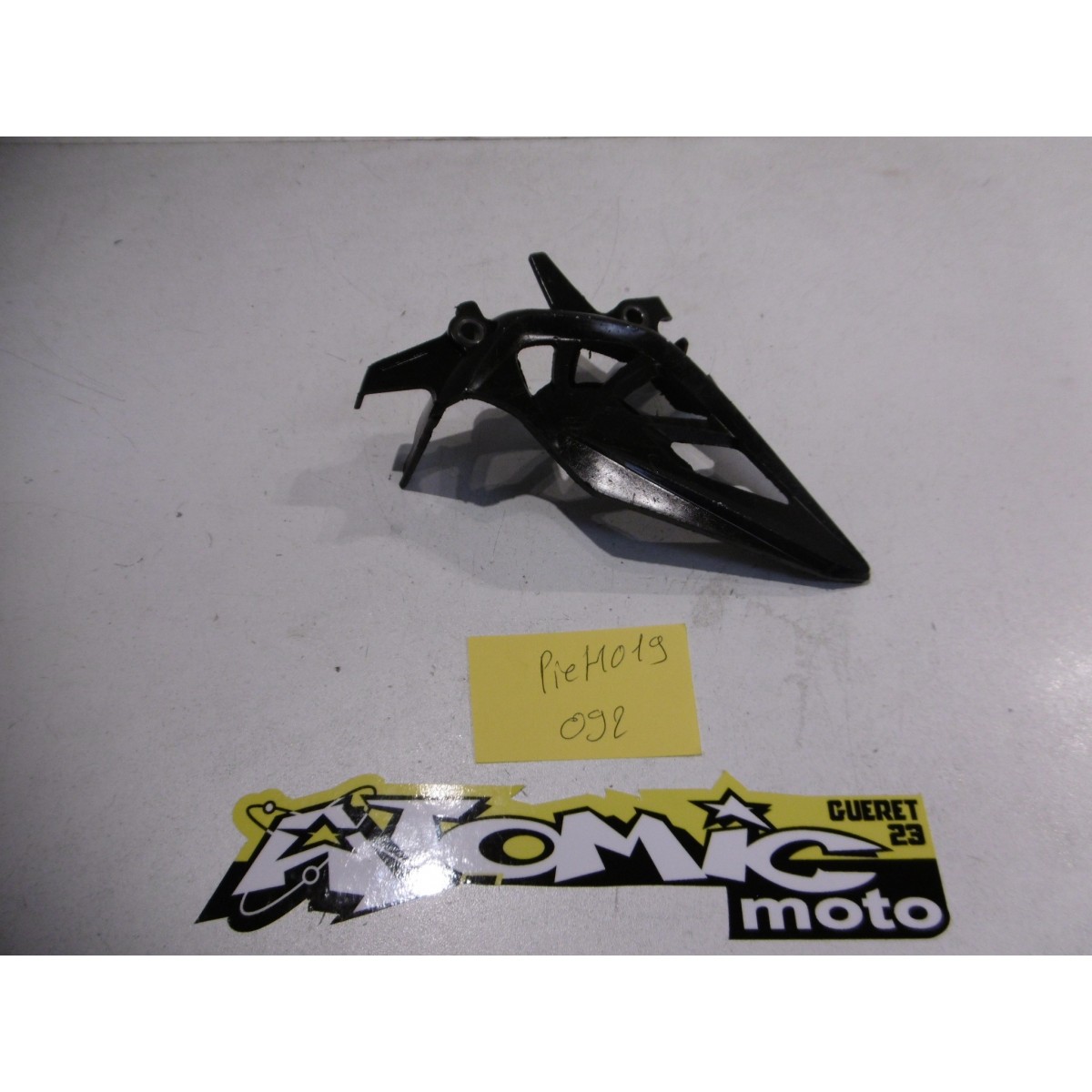 Protège pignon sortie de boîte  HONDA 300 CRE F 2015