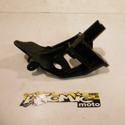 Patine repose pied droit...