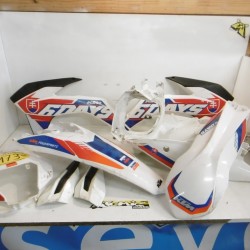 Lot de plastiques KTM 250...