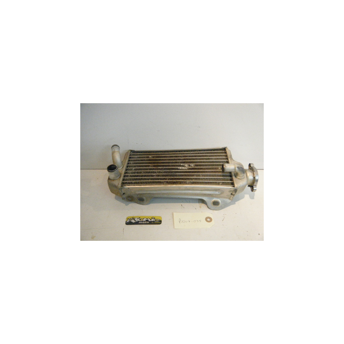 Radiateur droit SUZUKI 250 RMz 2012 Radiateur droit SUZUKI 250 RMz 2012