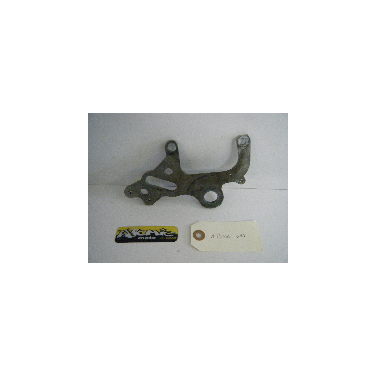 Platine d'étrier de frein arrière GASGAS 125 TXT 2001 Platine d'étrier de frein arrière GASGAS 125 TXT 2001