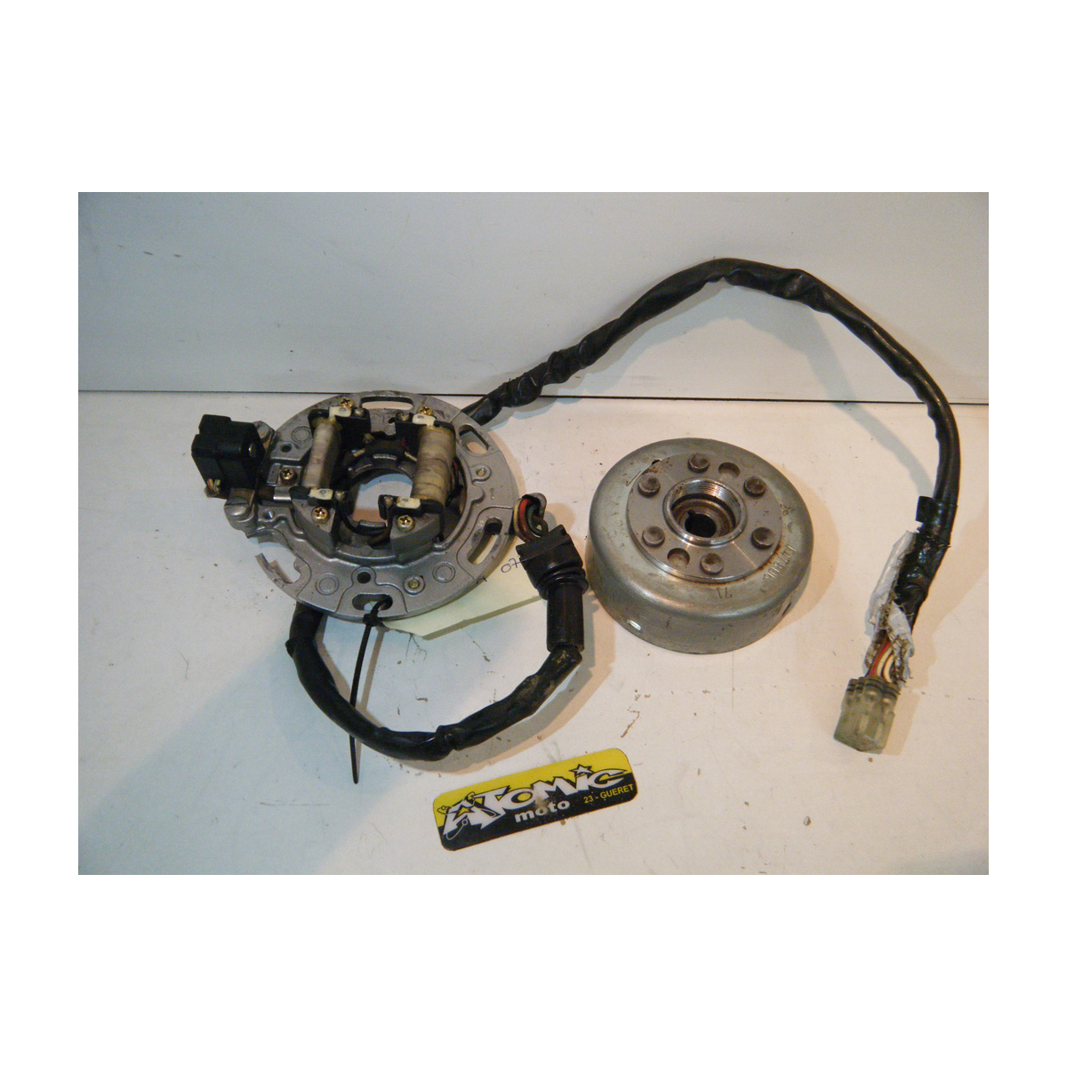 Rotor et stator d'allumage YAMAHA 125 YZ 1996 Rotor et stator d'allumage YAMAHA 125 YZ 1996