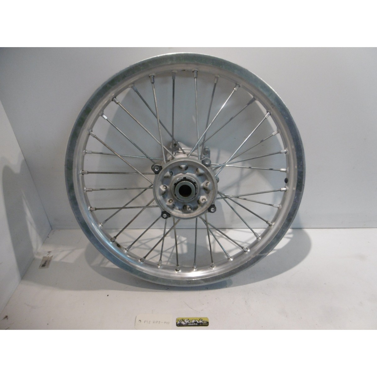 Roue arrière HONDA 125 CR 2004