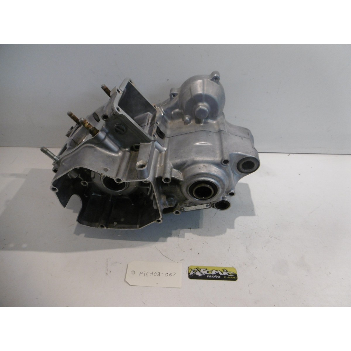 Carters moteur centraux HONDA 125 CR 2004