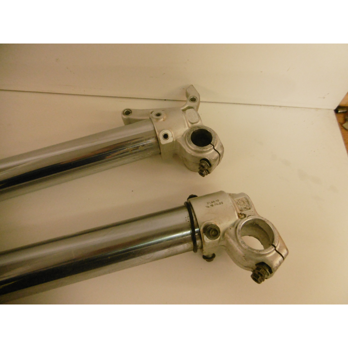 Boulons De Pince D'Essieu De Fourche En Titane Pour KTM 250/350 SX-F - M8 X 25 Mm, Réf. 0025080256